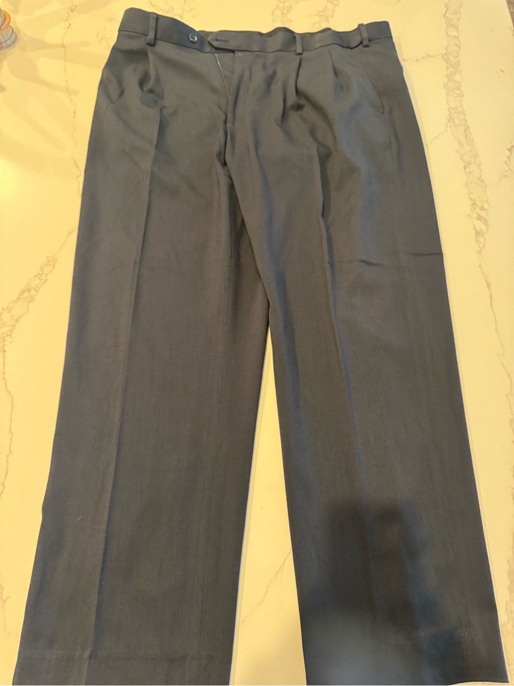 Savane Men’s Charcoal Gray Flat Front Dress Pants 38x32 Stretch Career Office